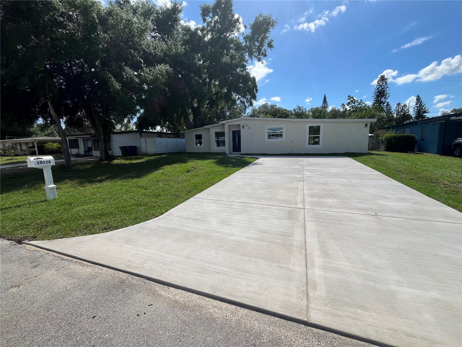 Image 4 of 28 For 10116 Highland Avenue