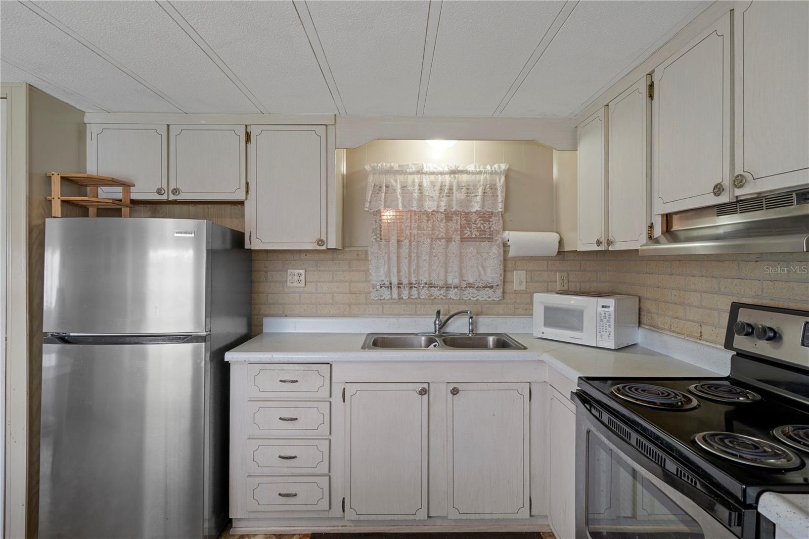 Image 14 of 32 For 6315 Connecticut Street