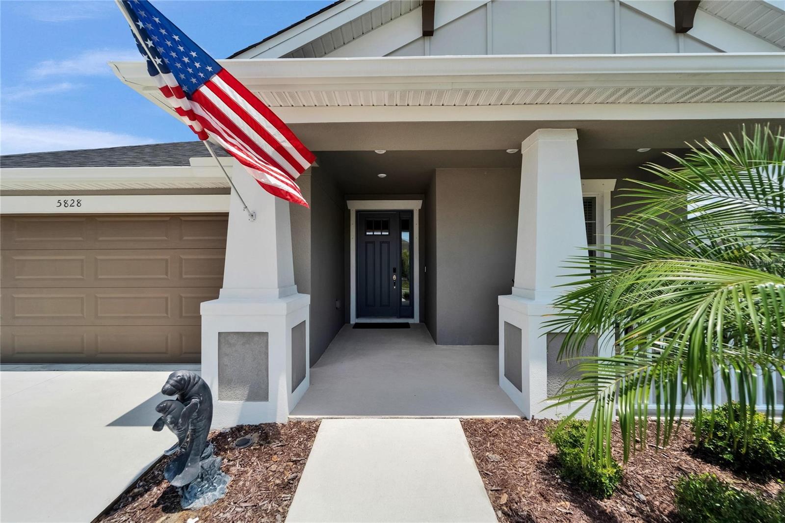 Image 4 of 60 For 5828 Clairwood Court