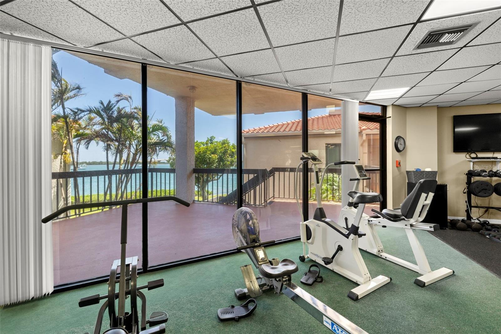 Image 28 of 45 For 6295 Bahia Del Mar Circle 406