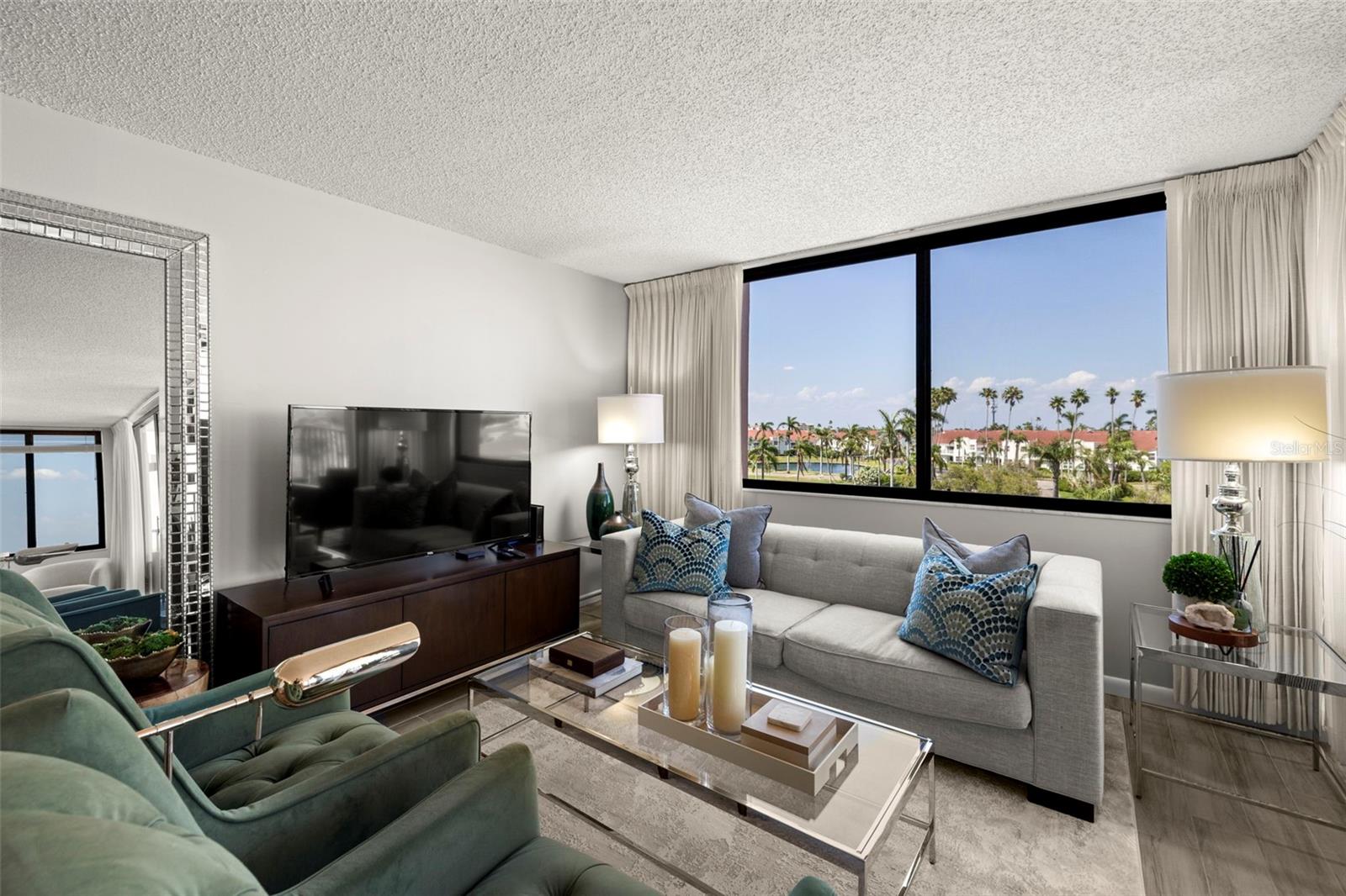 Image 9 of 45 For 6295 Bahia Del Mar Circle 406
