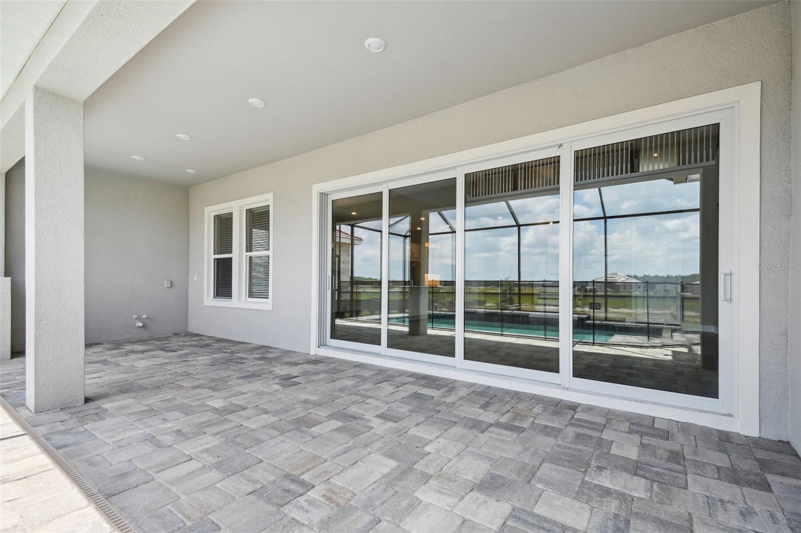 Listing photo id 20 for 34084 Torrent Lane