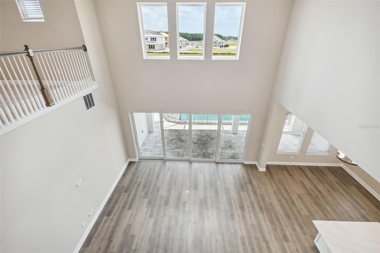 Listing photo id 21 for 34084 Torrent Lane