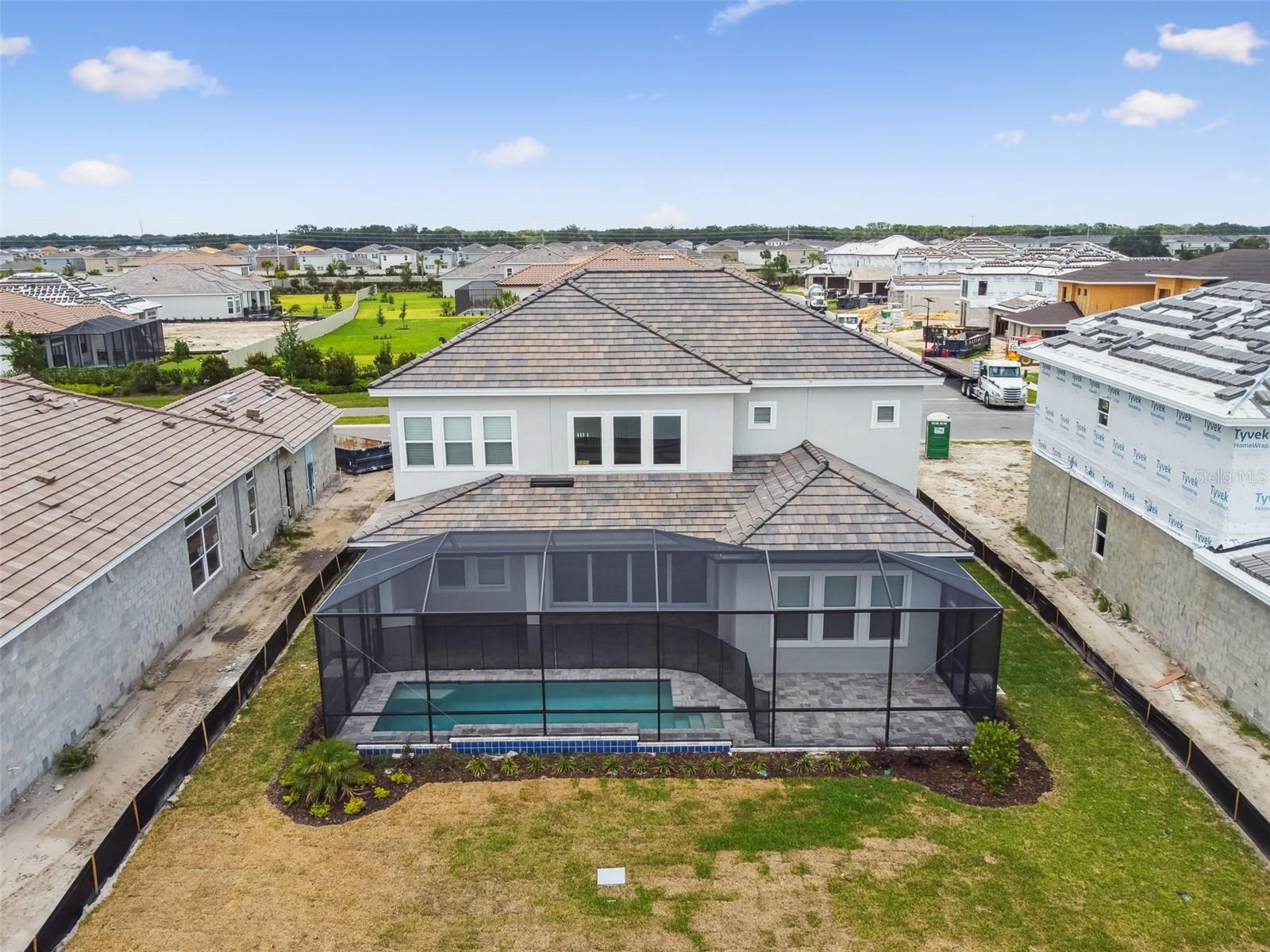 Listing photo id 36 for 34084 Torrent Lane