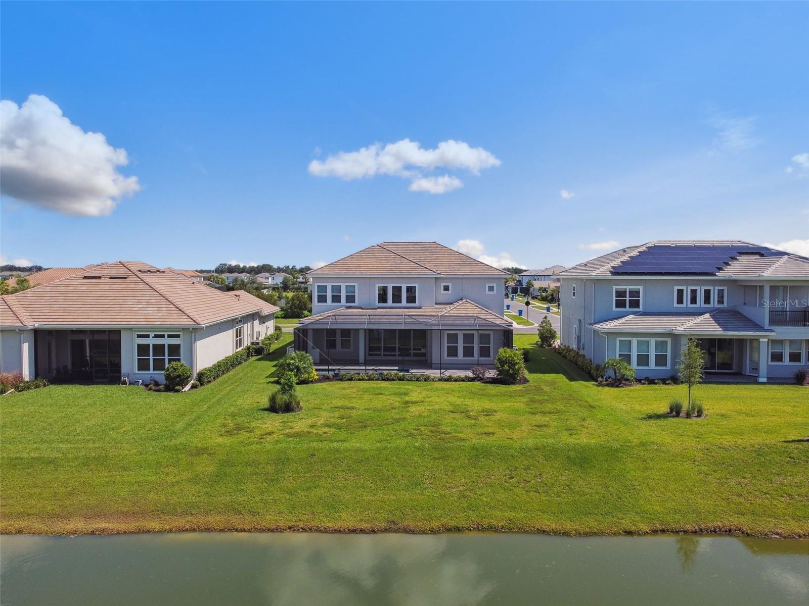 Listing photo id 41 for 34084 Torrent Lane