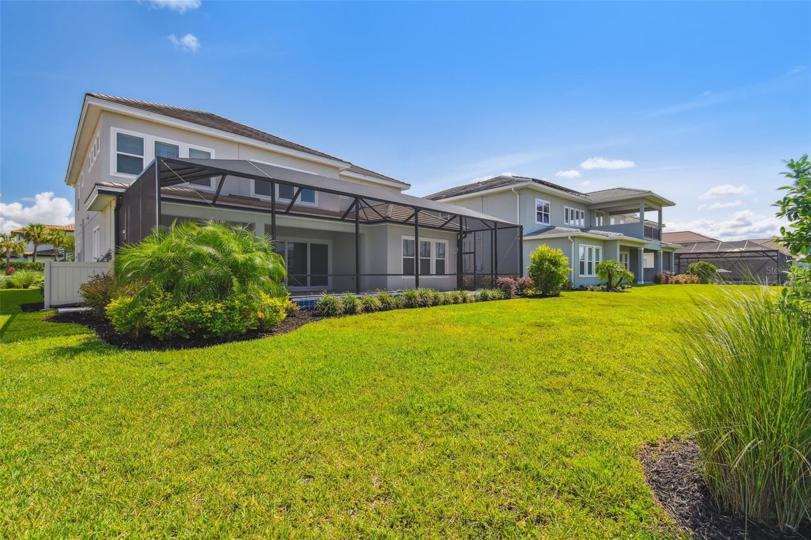 Listing photo id 42 for 34084 Torrent Lane
