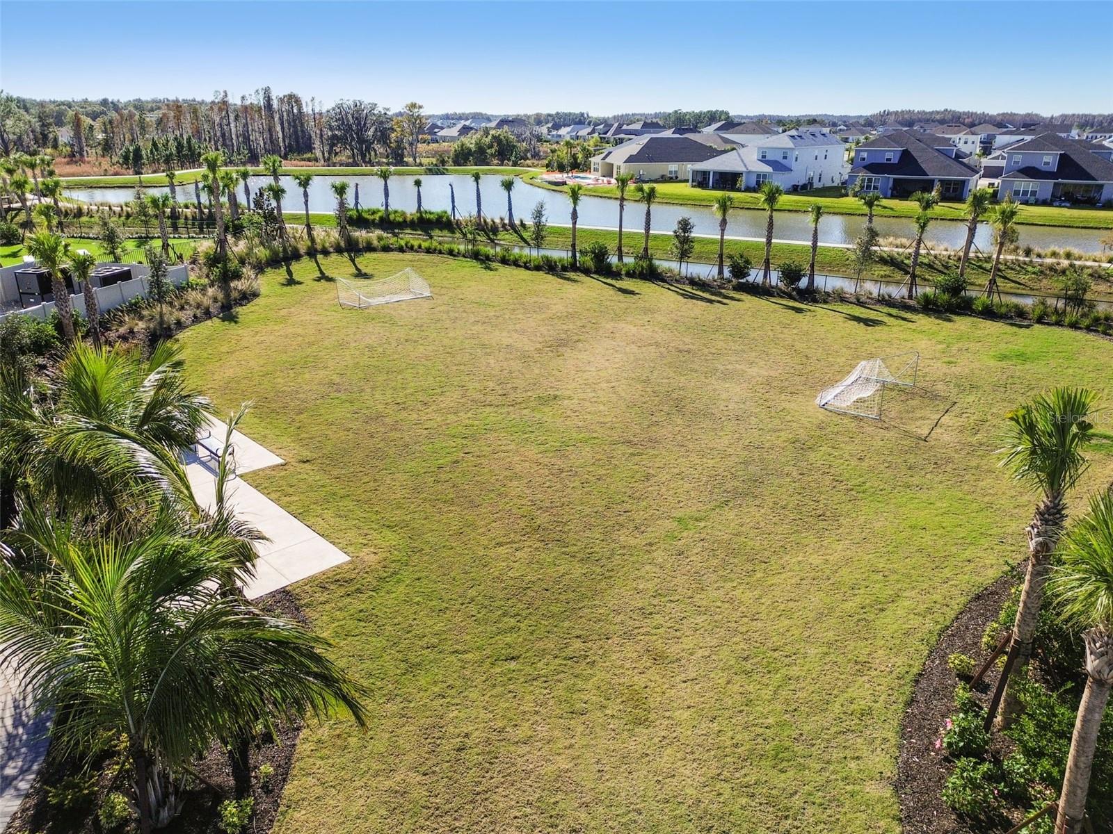 Listing photo id 60 for 34084 Torrent Lane