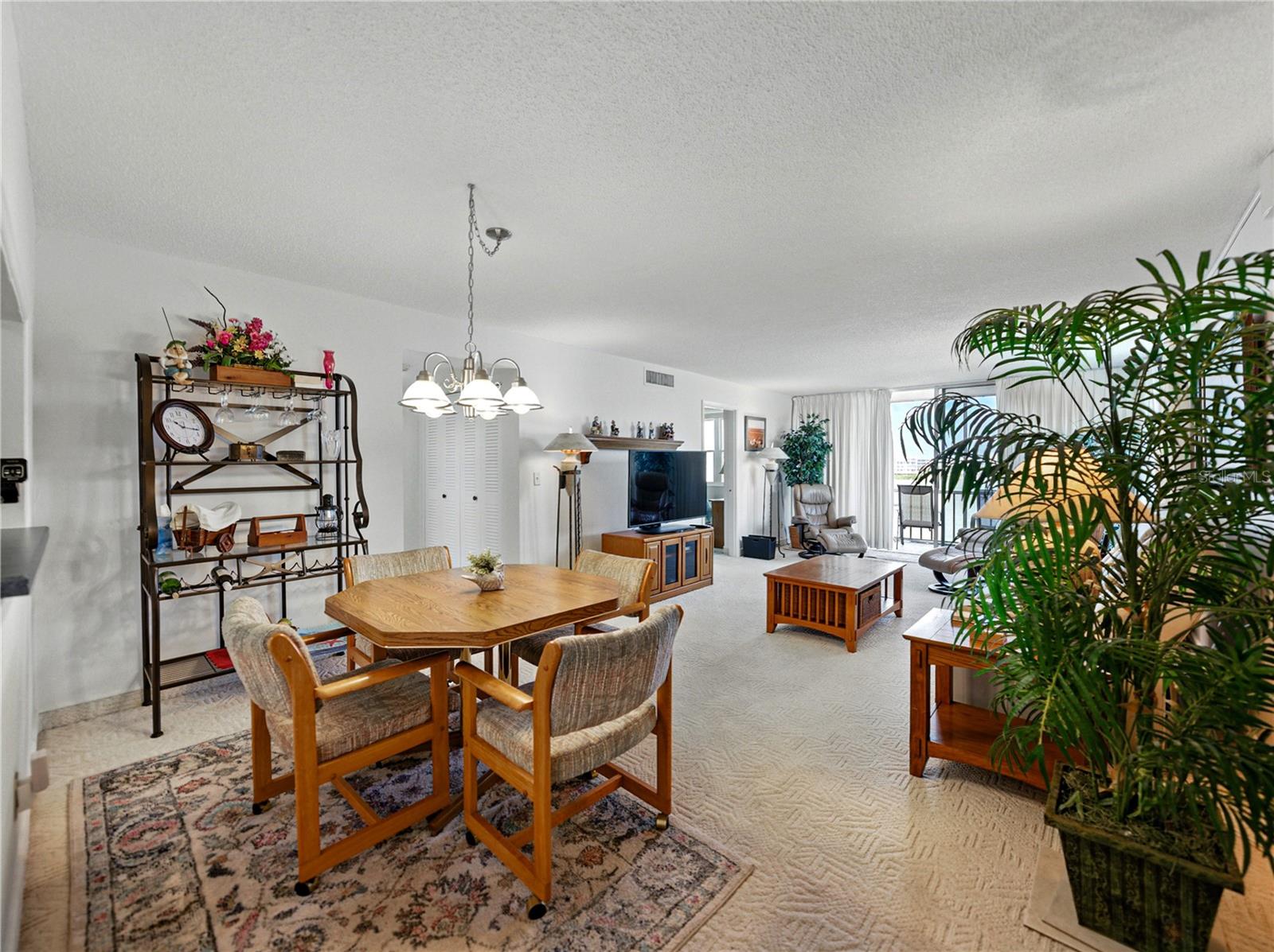 Image 35 of 49 For 7665 Sun Island Drive S 307