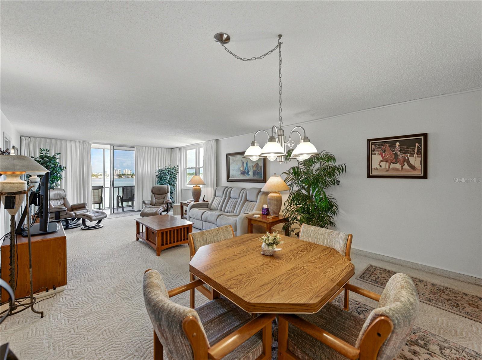 Image 37 of 49 For 7665 Sun Island Drive S 307