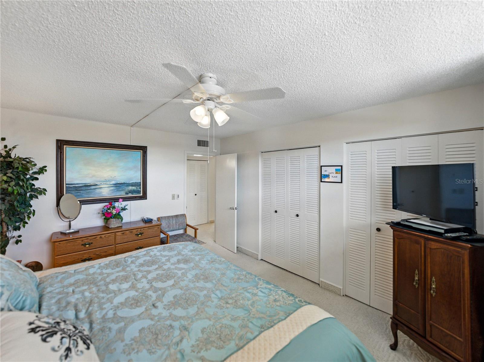 Image 7 of 49 For 7665 Sun Island Drive S 307