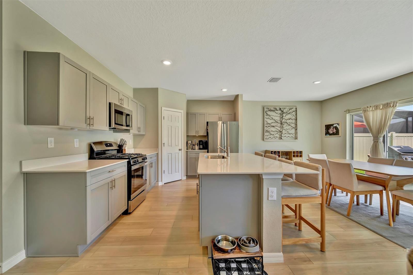 Image 19 of 43 For 12950 Pasture Woods Place