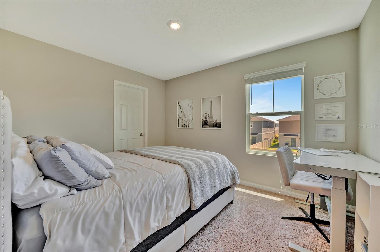 Image 35 of 43 For 12950 Pasture Woods Place