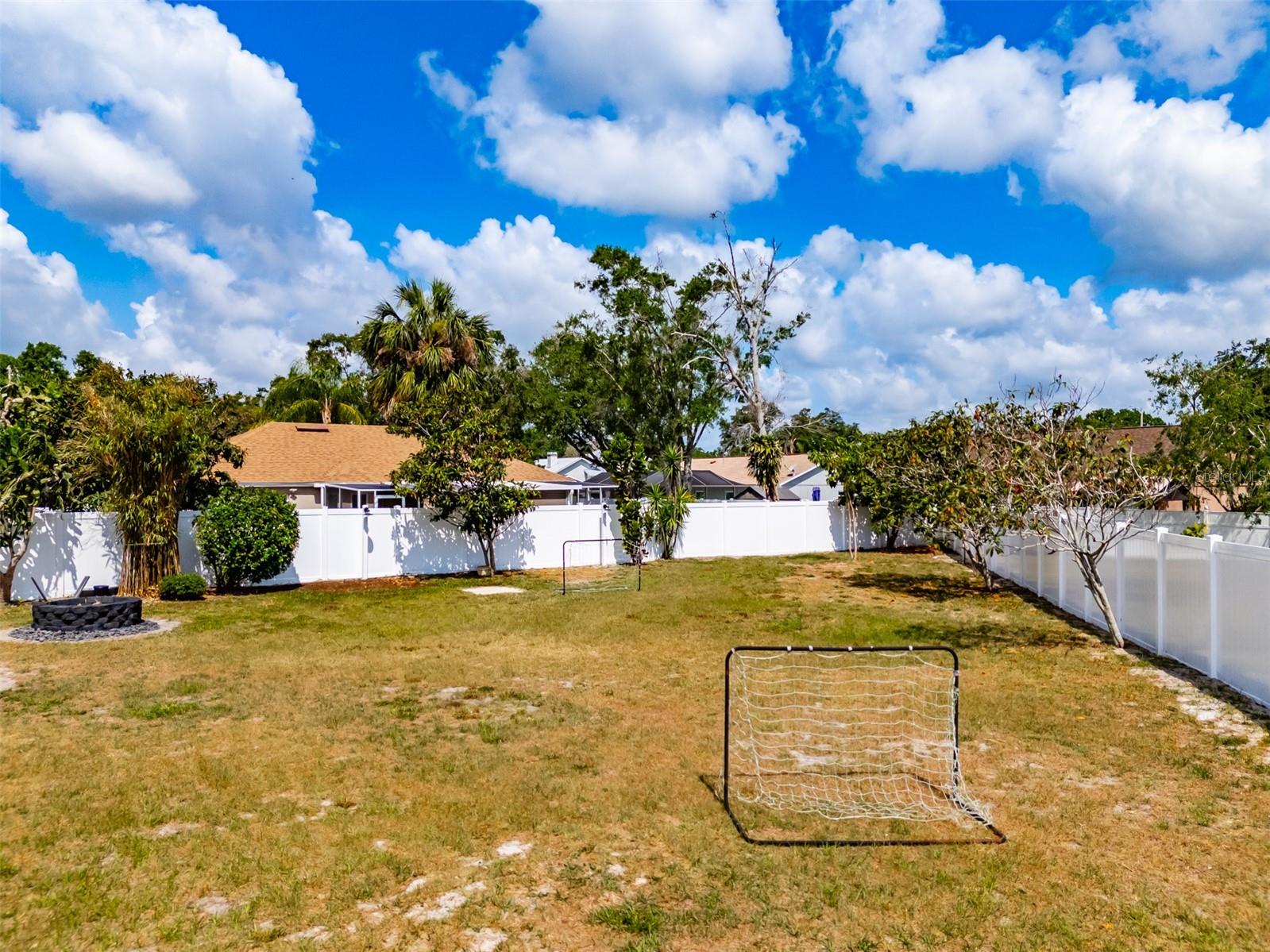 Image 2 of 40 For 14717 Redcliff Drive