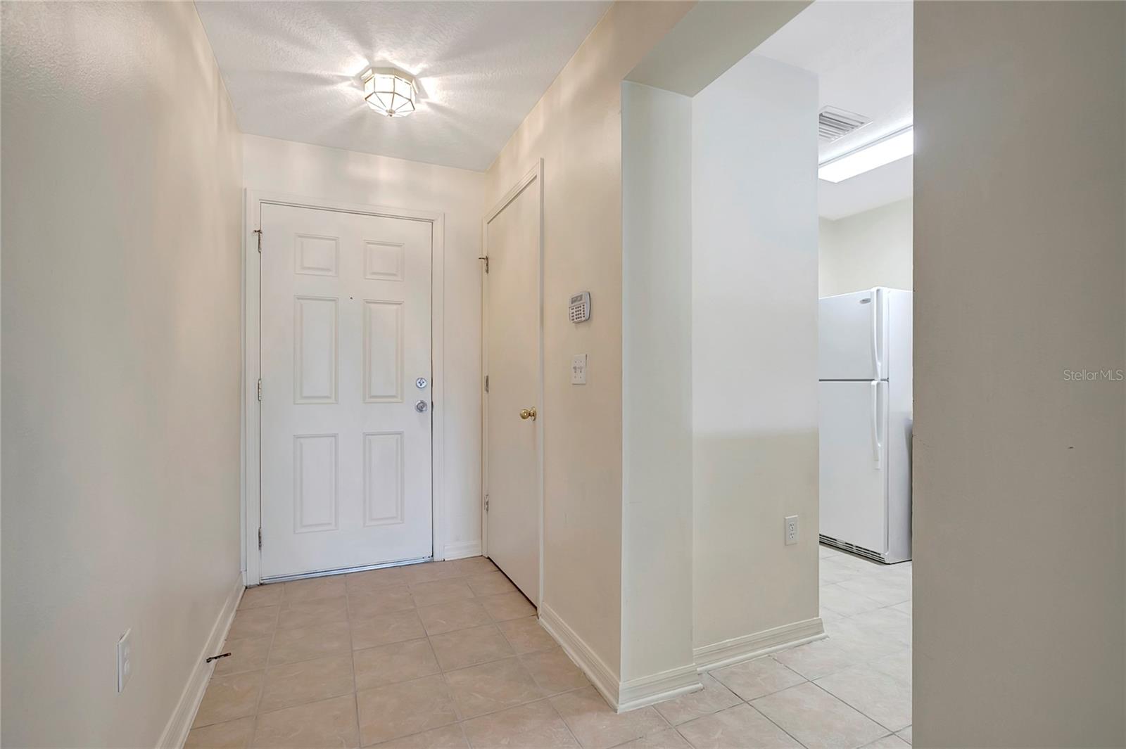 Image 2 of 20 For 6842 Dartmouth Hill Street