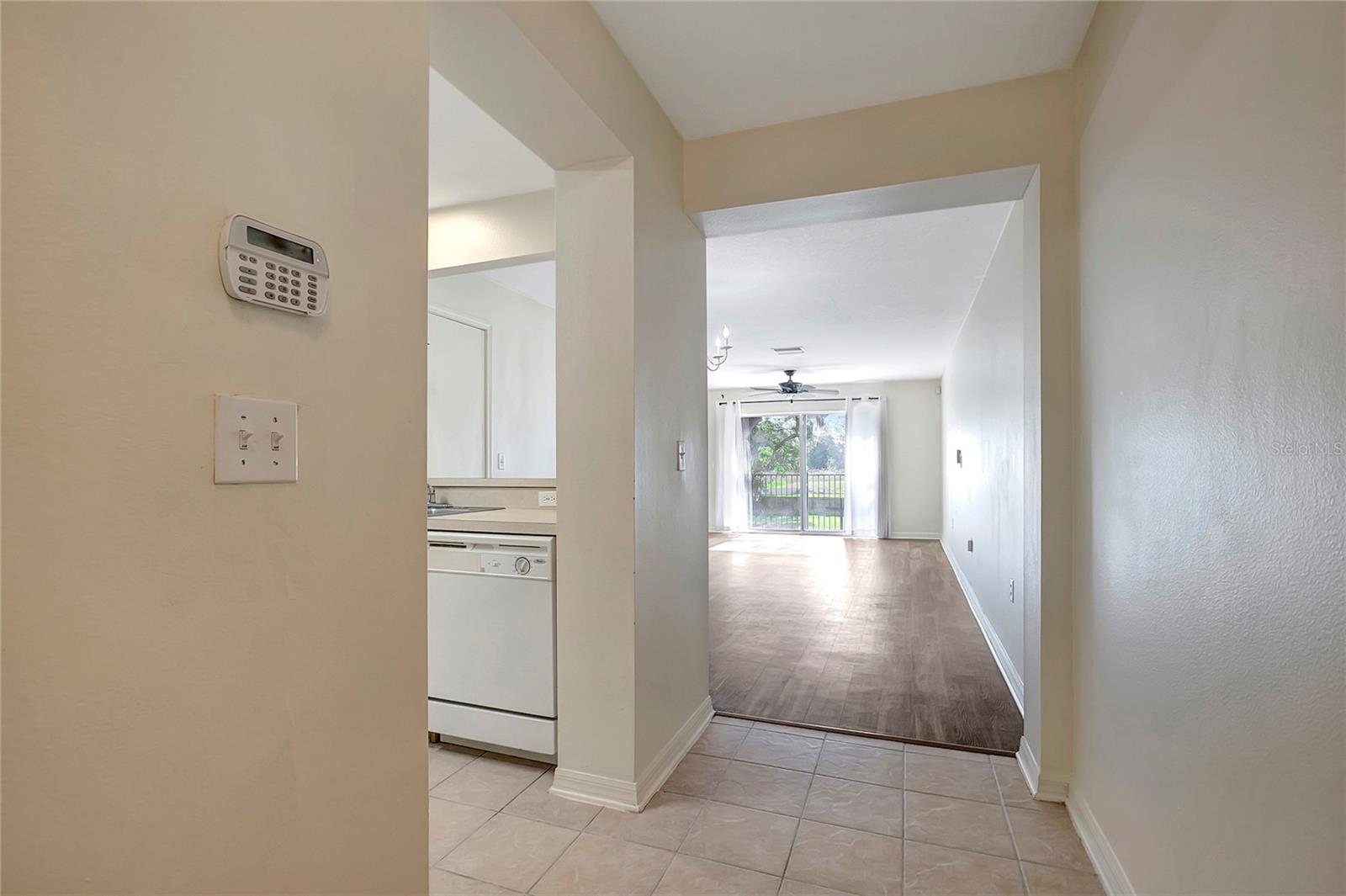 Image 9 of 20 For 6842 Dartmouth Hill Street