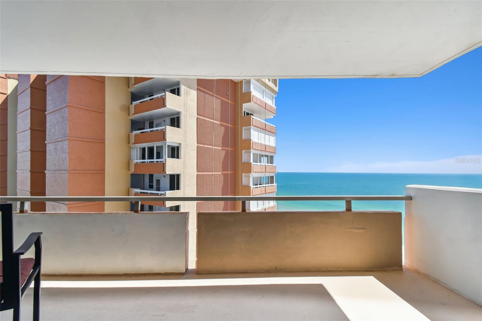 Image 15 of 50 For 17920 Gulf Boulevard 1302