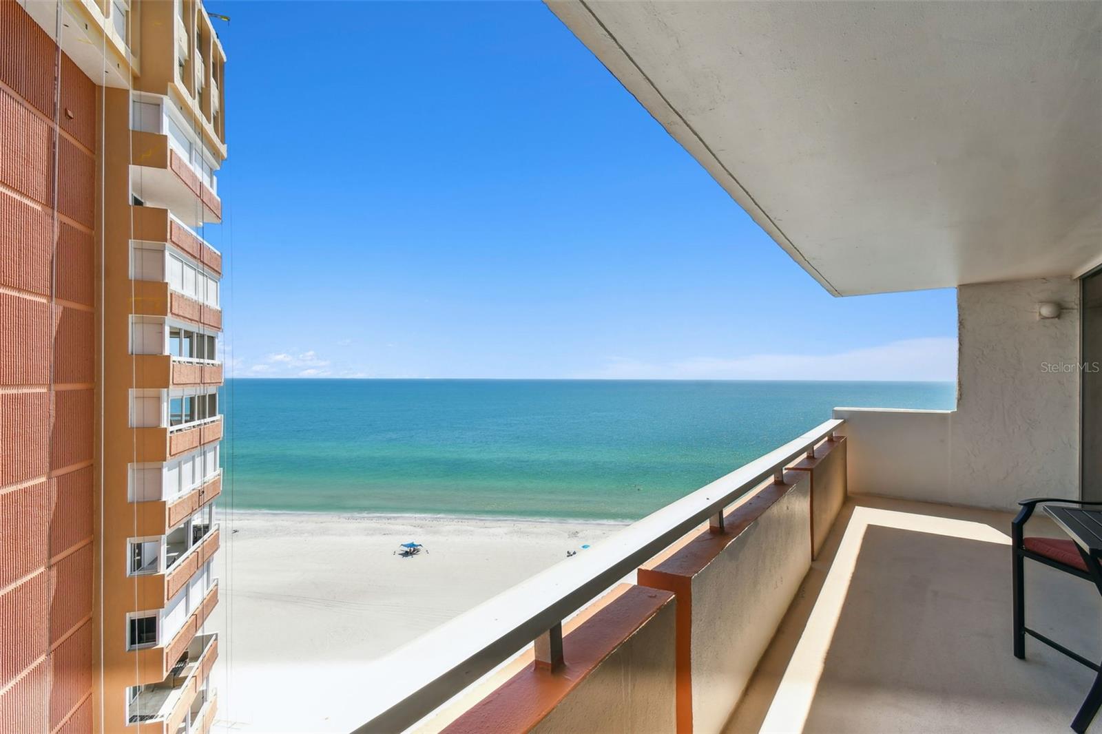 Image 20 of 50 For 17920 Gulf Boulevard 1302