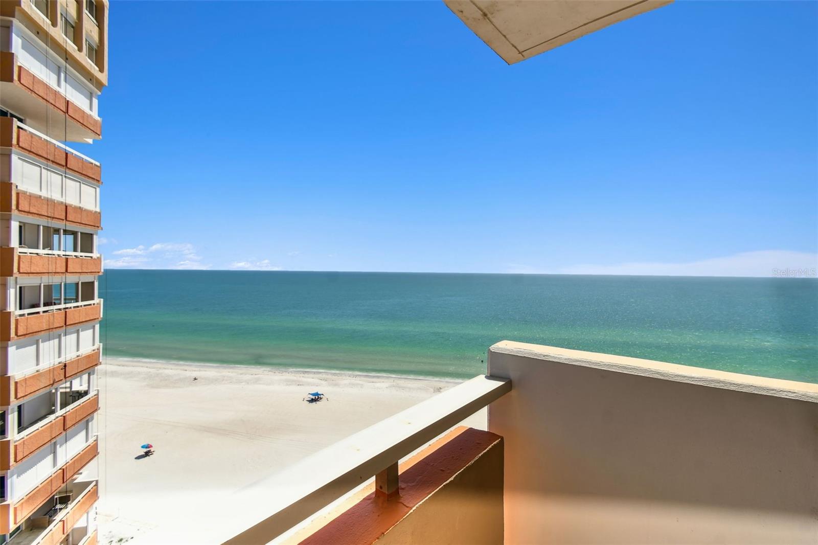 Image 25 of 50 For 17920 Gulf Boulevard 1302