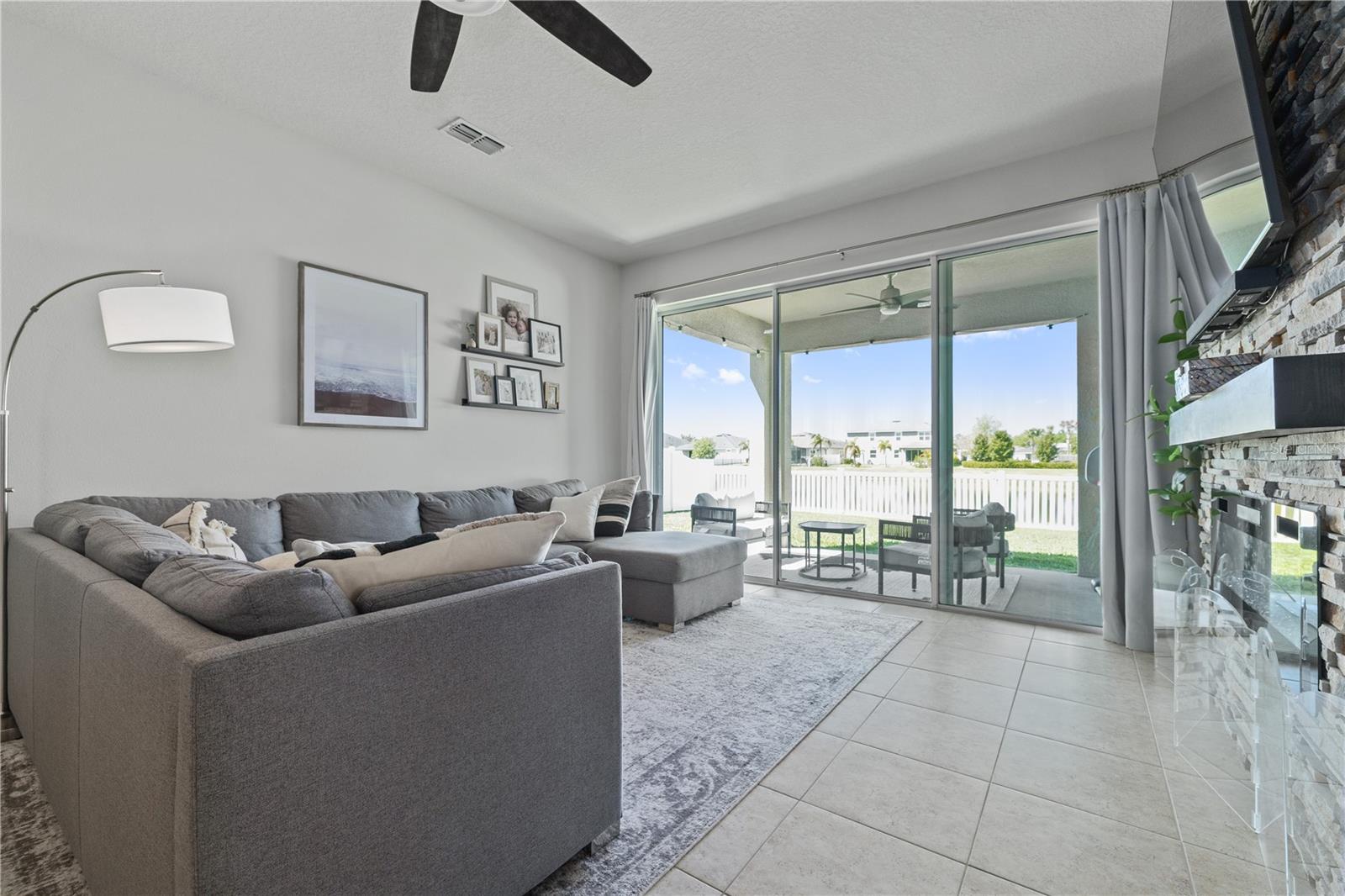Image 17 of 29 For 13124 Rain Lily Drive