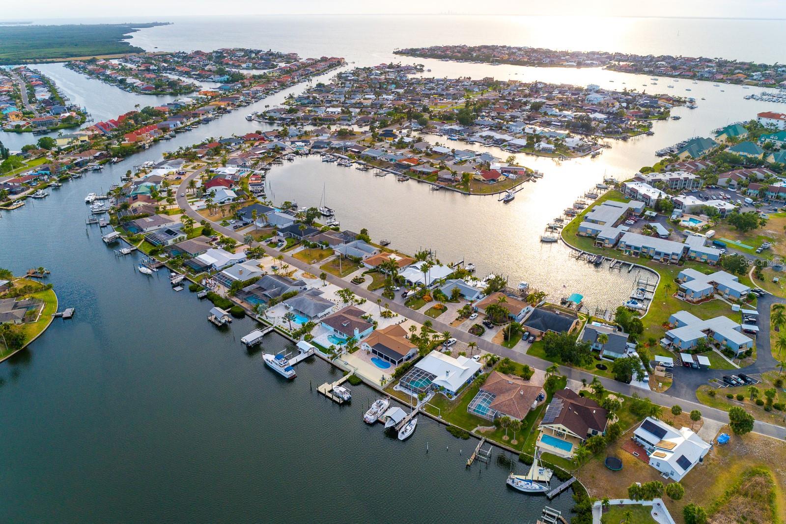 Image 16 of 70 For 6442 Lake Sunrise Drive
