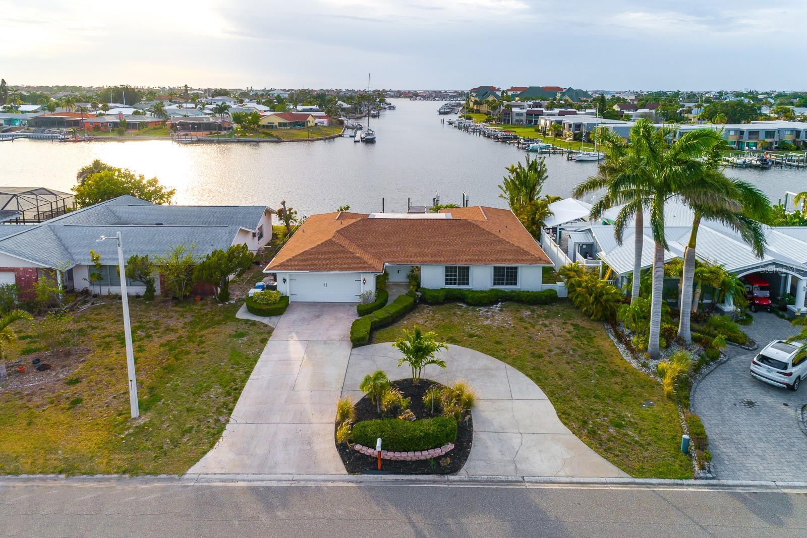 Image 2 of 70 For 6442 Lake Sunrise Drive
