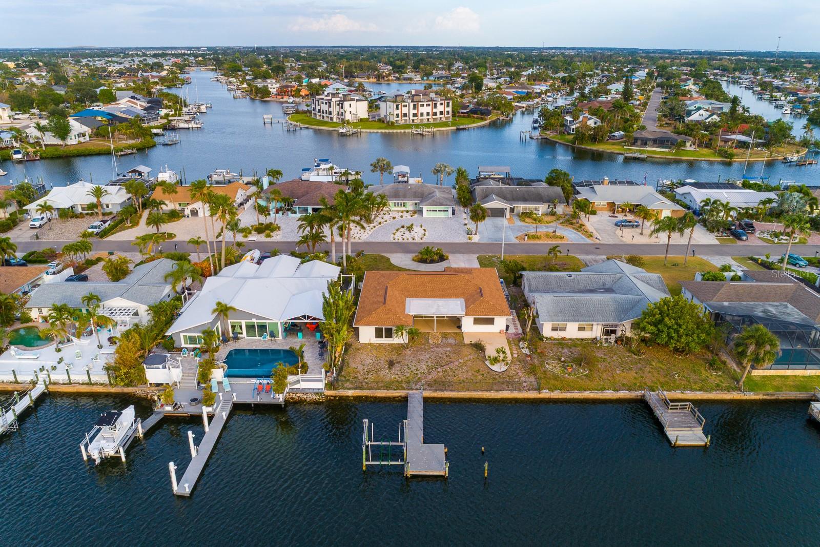 Image 8 of 70 For 6442 Lake Sunrise Drive