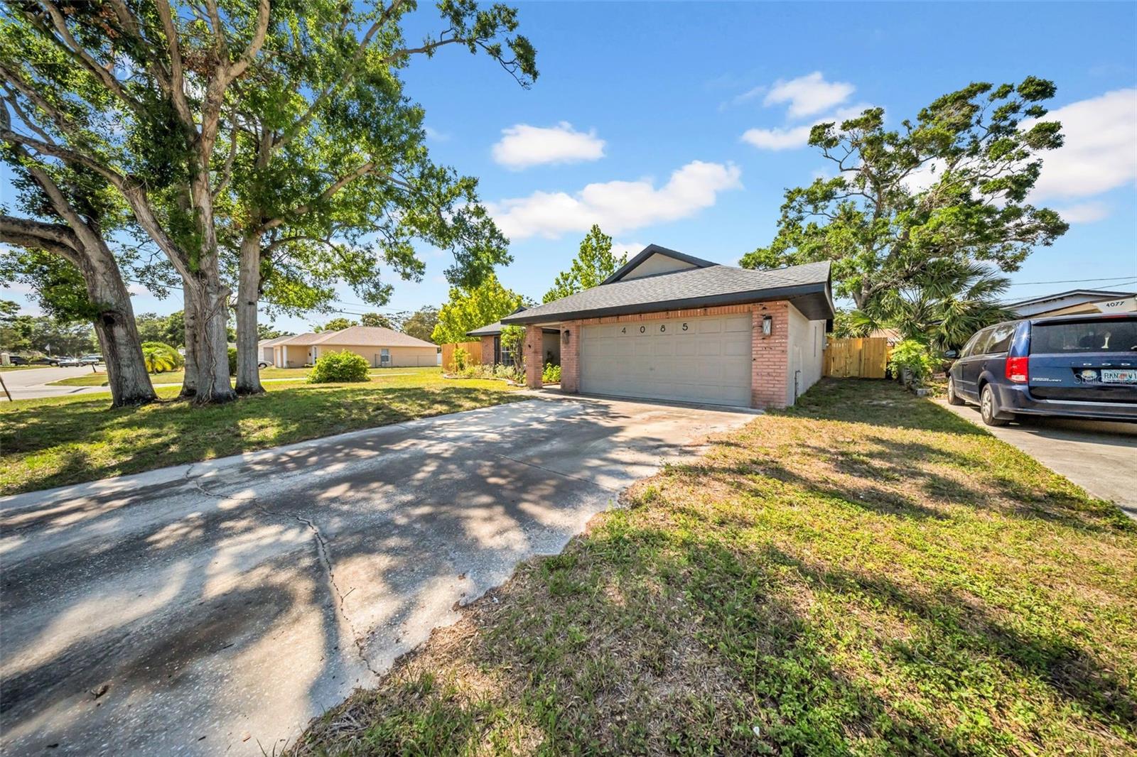 Image 2 of 43 For 4085 37th Avenue N