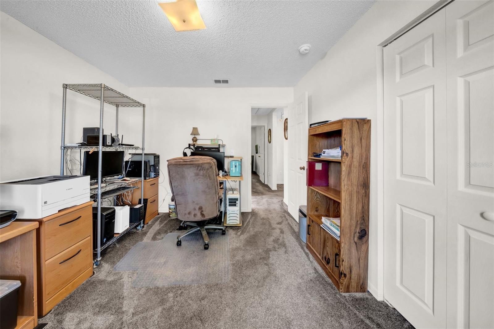 Image 20 of 43 For 4085 37th Avenue N