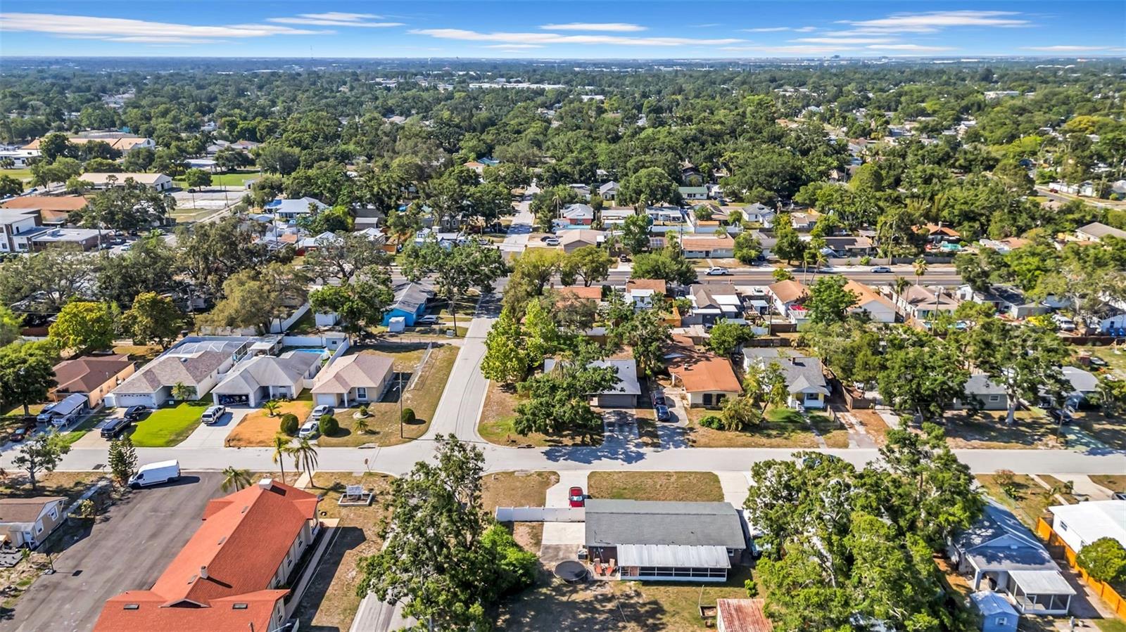 Image 37 of 43 For 4085 37th Avenue N