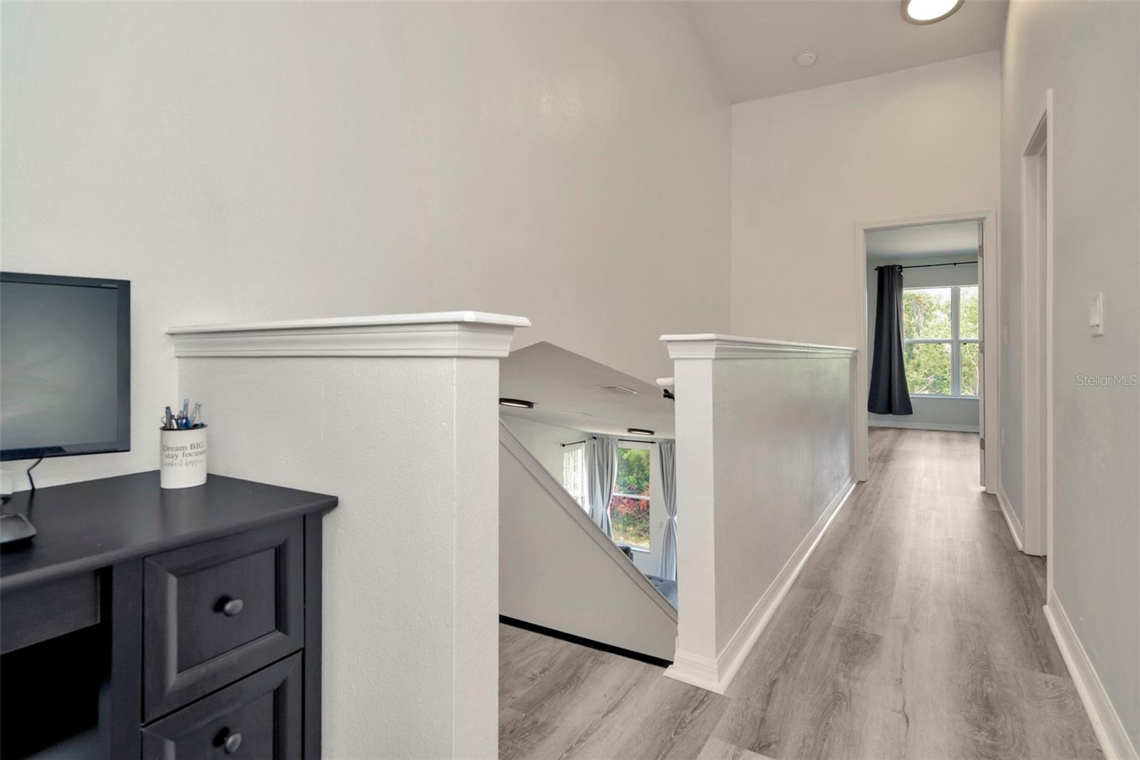 Image 21 of 40 For 6233 Olivedale Drive