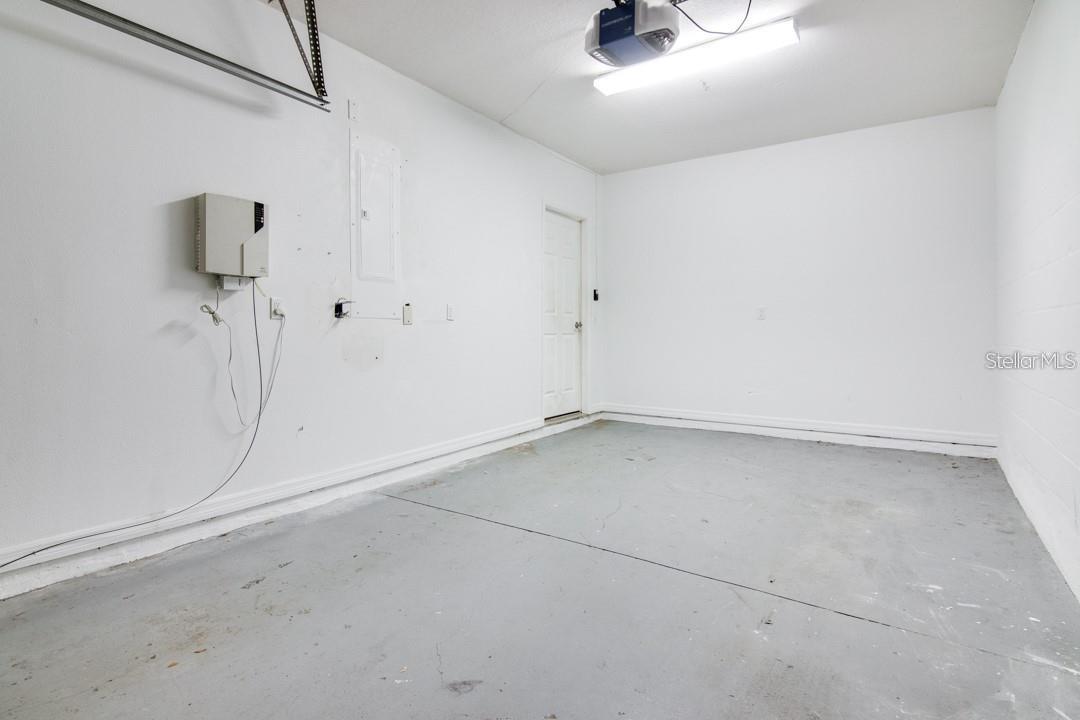 Image 29 of 40 For 6233 Olivedale Drive