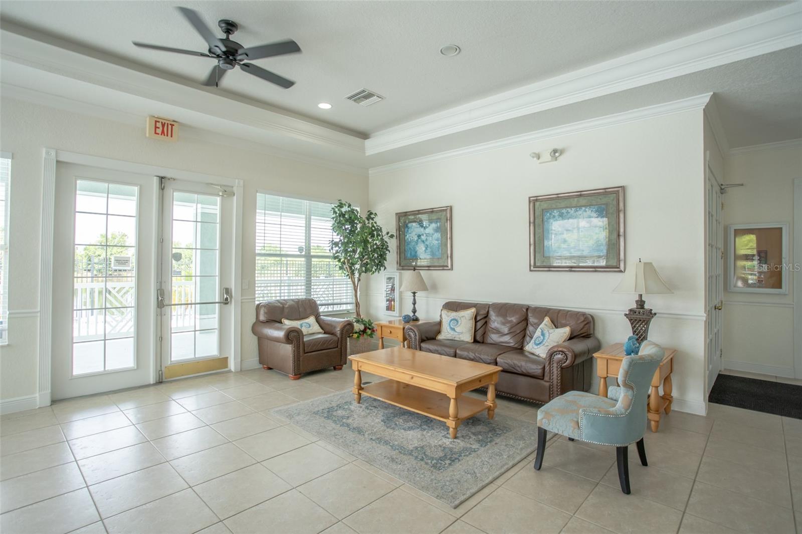 Image 37 of 40 For 6233 Olivedale Drive