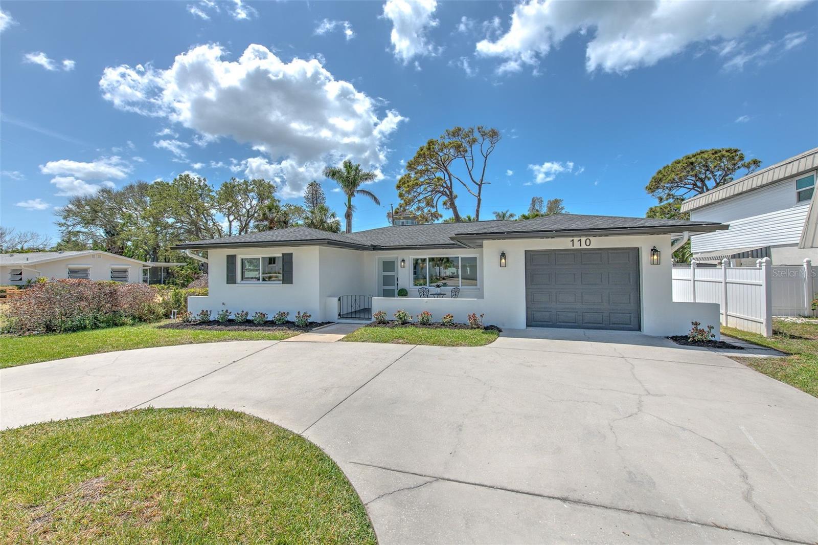 Details for 110 8th Street, BELLEAIR BEACH, FL 33786