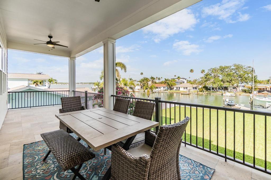 Image 24 of 55 For 16025 Redington Drive