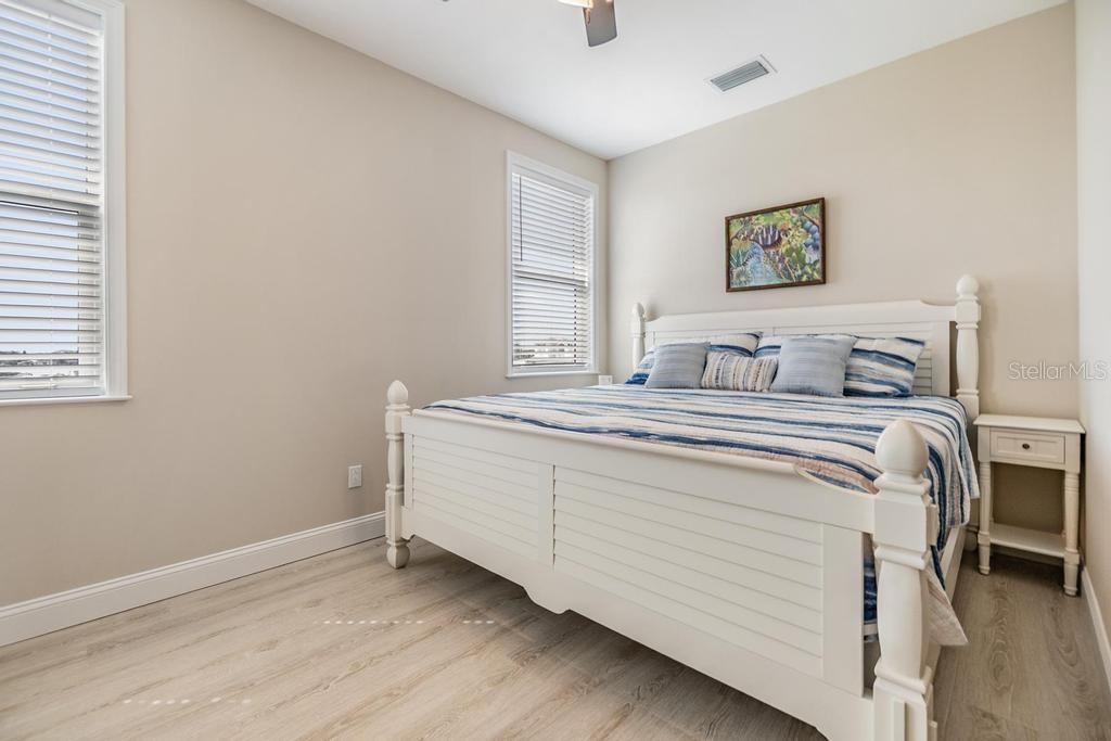 Image 30 of 55 For 16025 Redington Drive