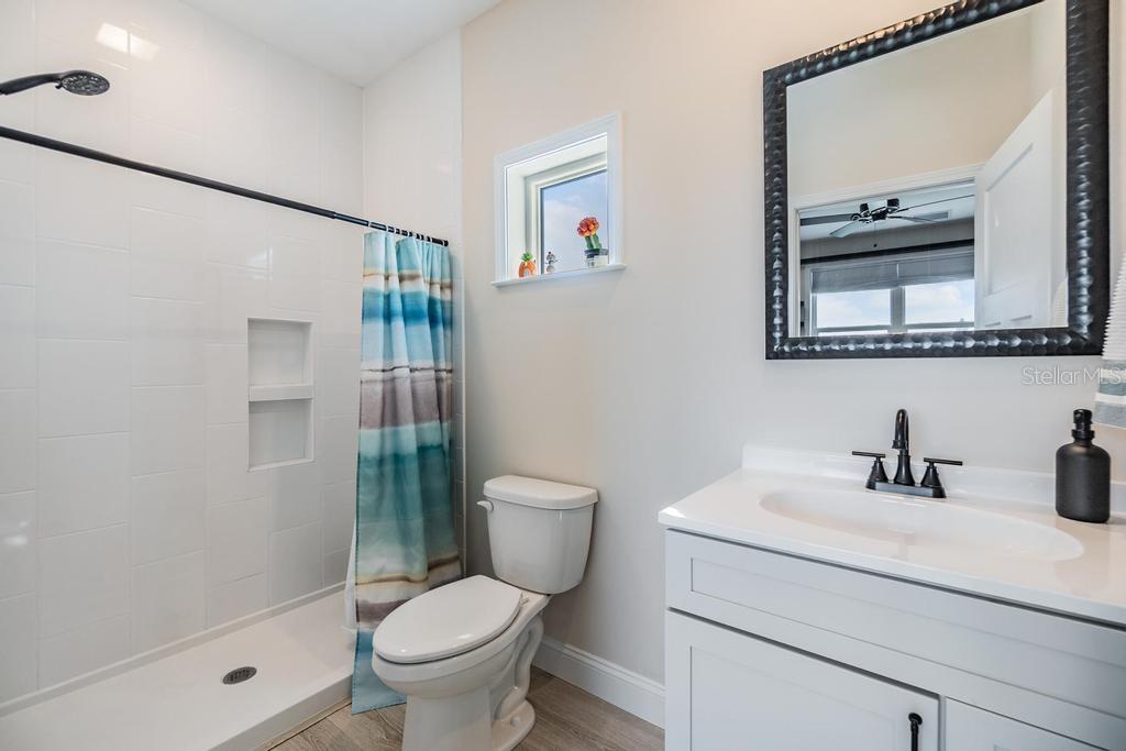 Image 33 of 55 For 16025 Redington Drive