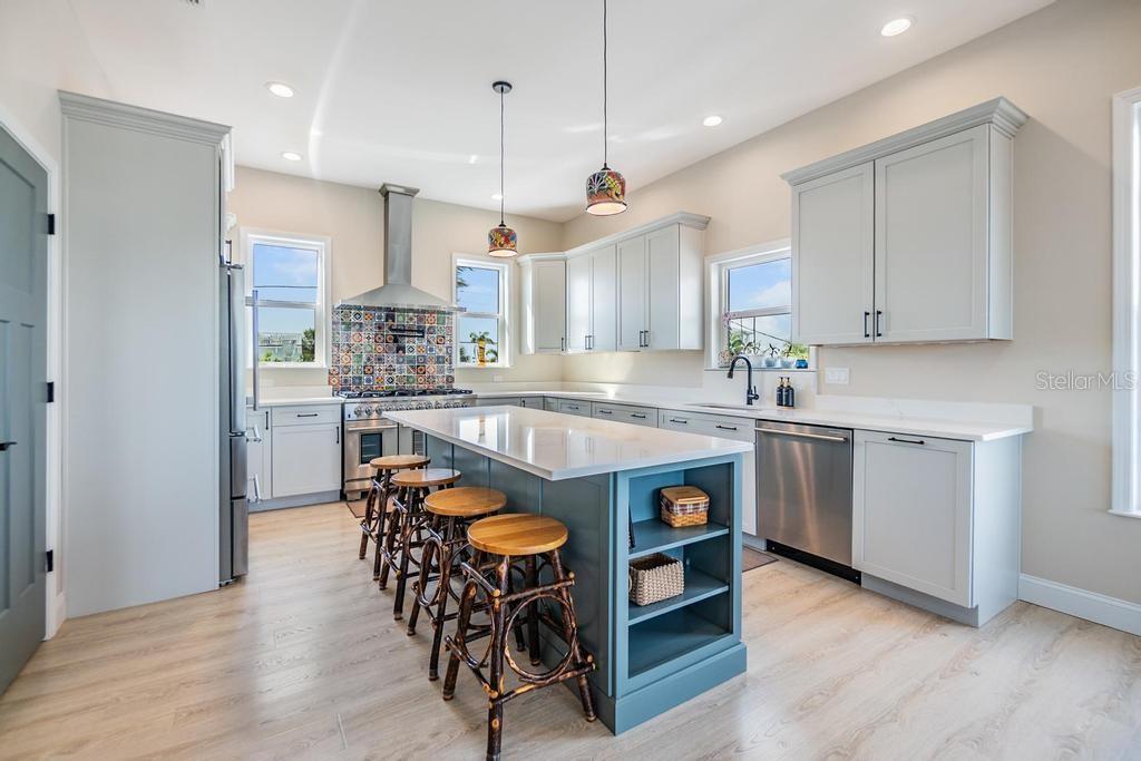 Image 8 of 55 For 16025 Redington Drive