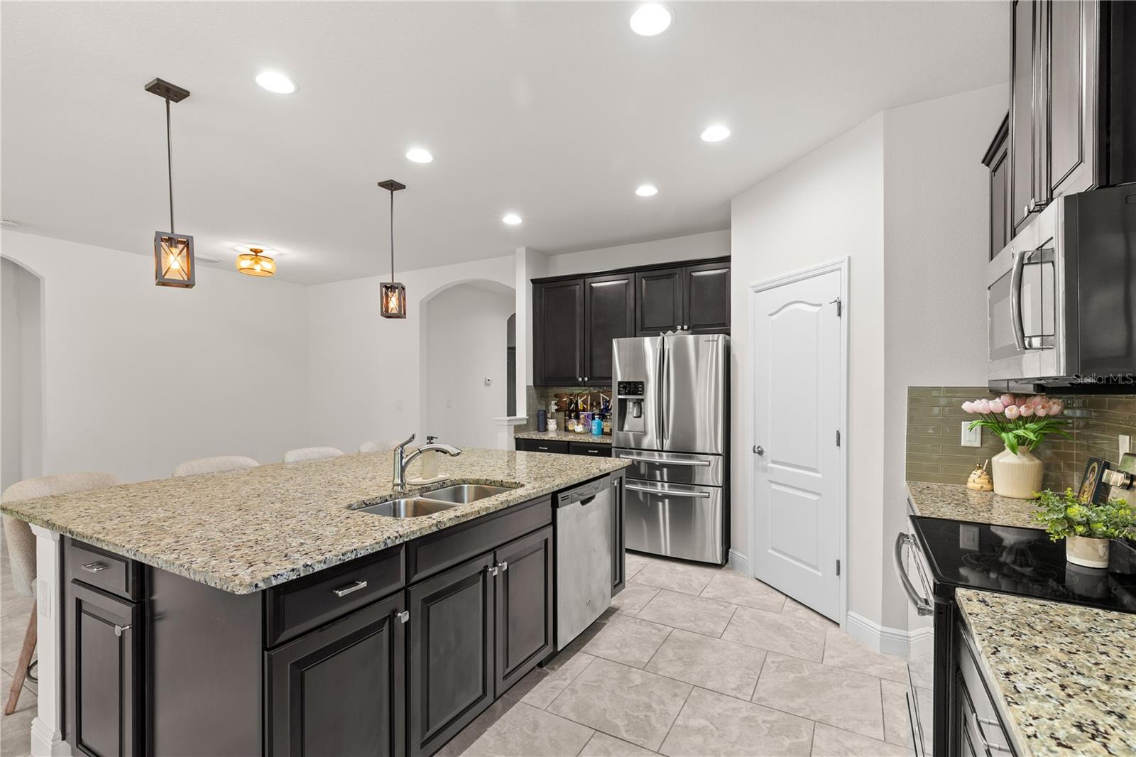 Image 7 of 25 For 5048 Inshore Landing Drive