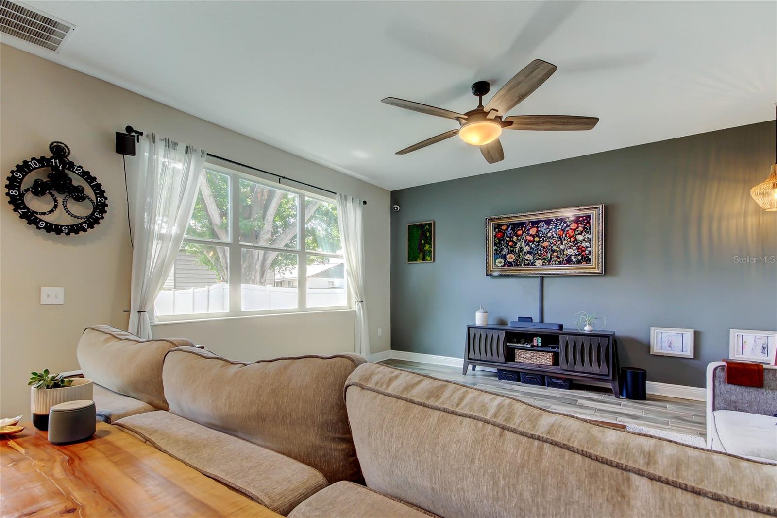 Image 10 of 27 For 6318 1-2 Harold Avenue