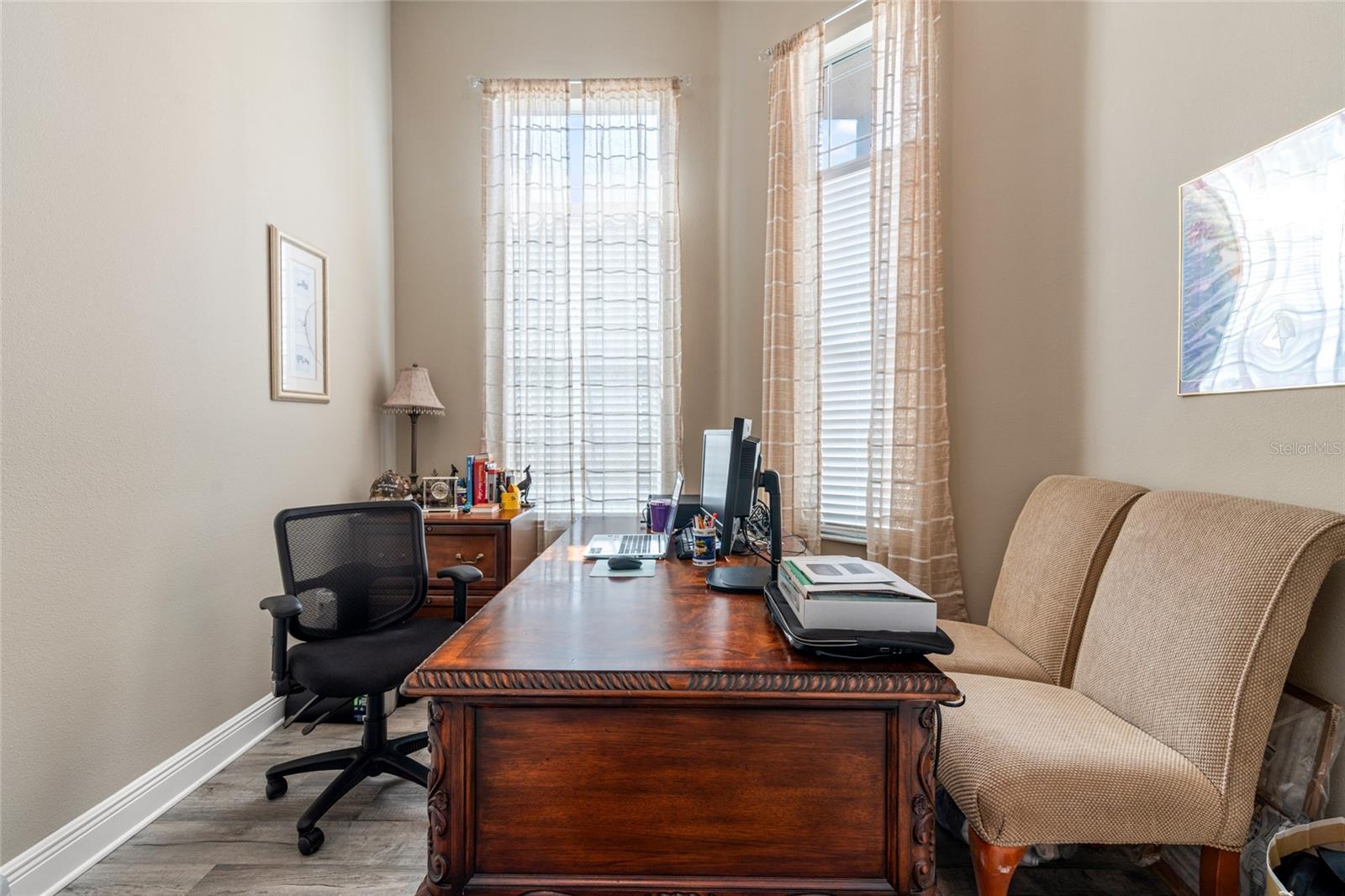 Listing photo id 12 for 7340 West Drive