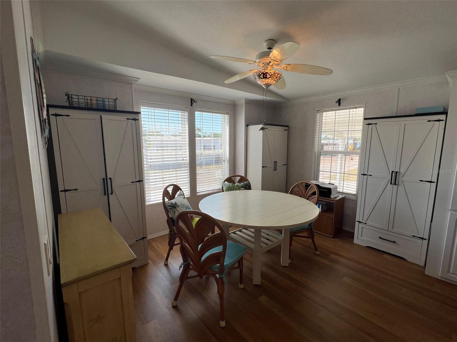Image 14 of 44 For 11300 124th Avenue 25