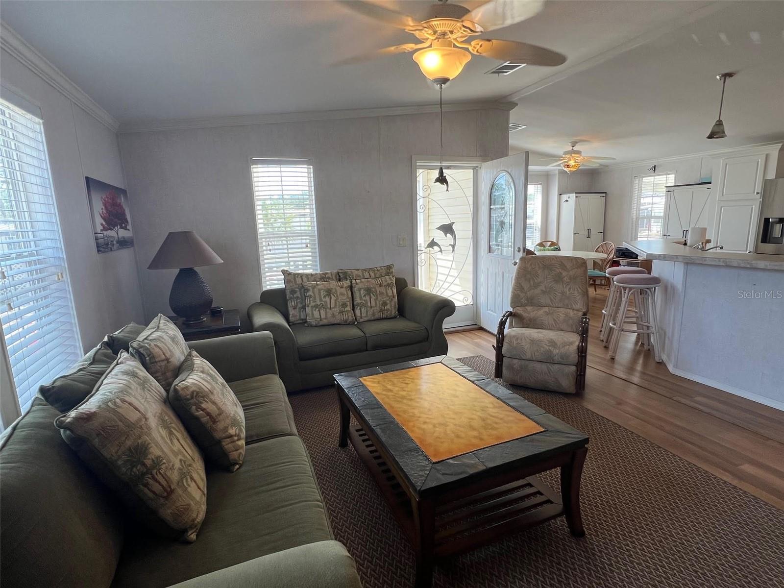Image 18 of 44 For 11300 124th Avenue 25