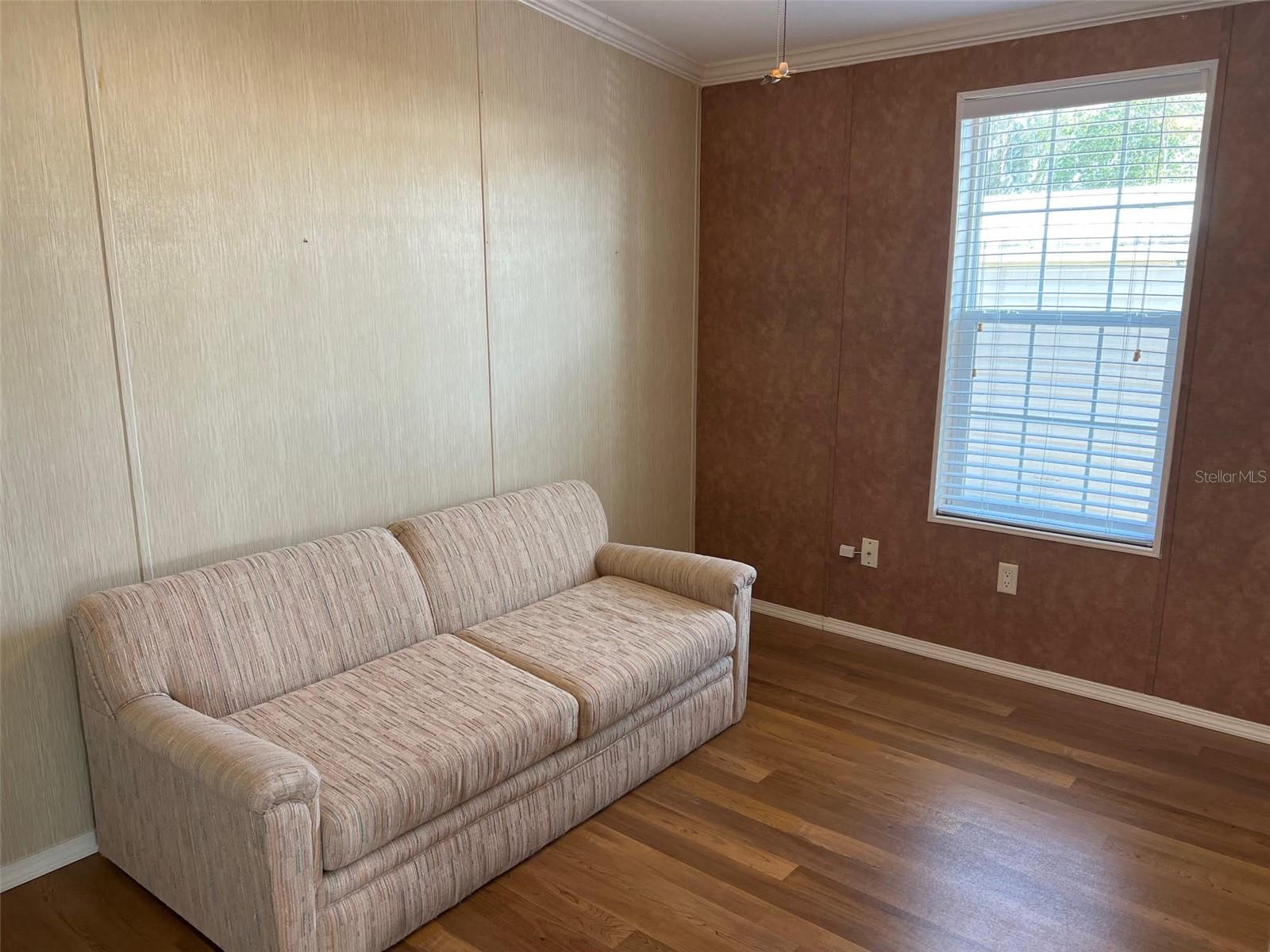 Image 22 of 44 For 11300 124th Avenue 25