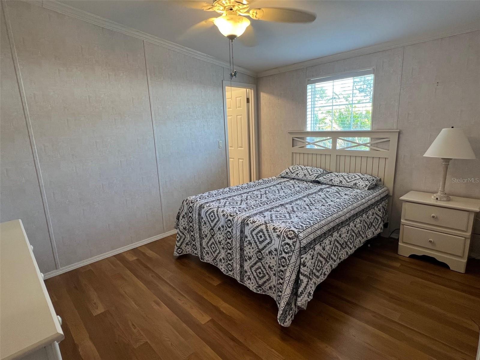 Image 37 of 44 For 11300 124th Avenue 25