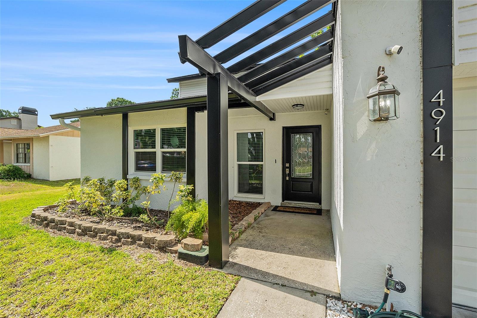 Image 3 of 33 For 4914 Country Hills Drive