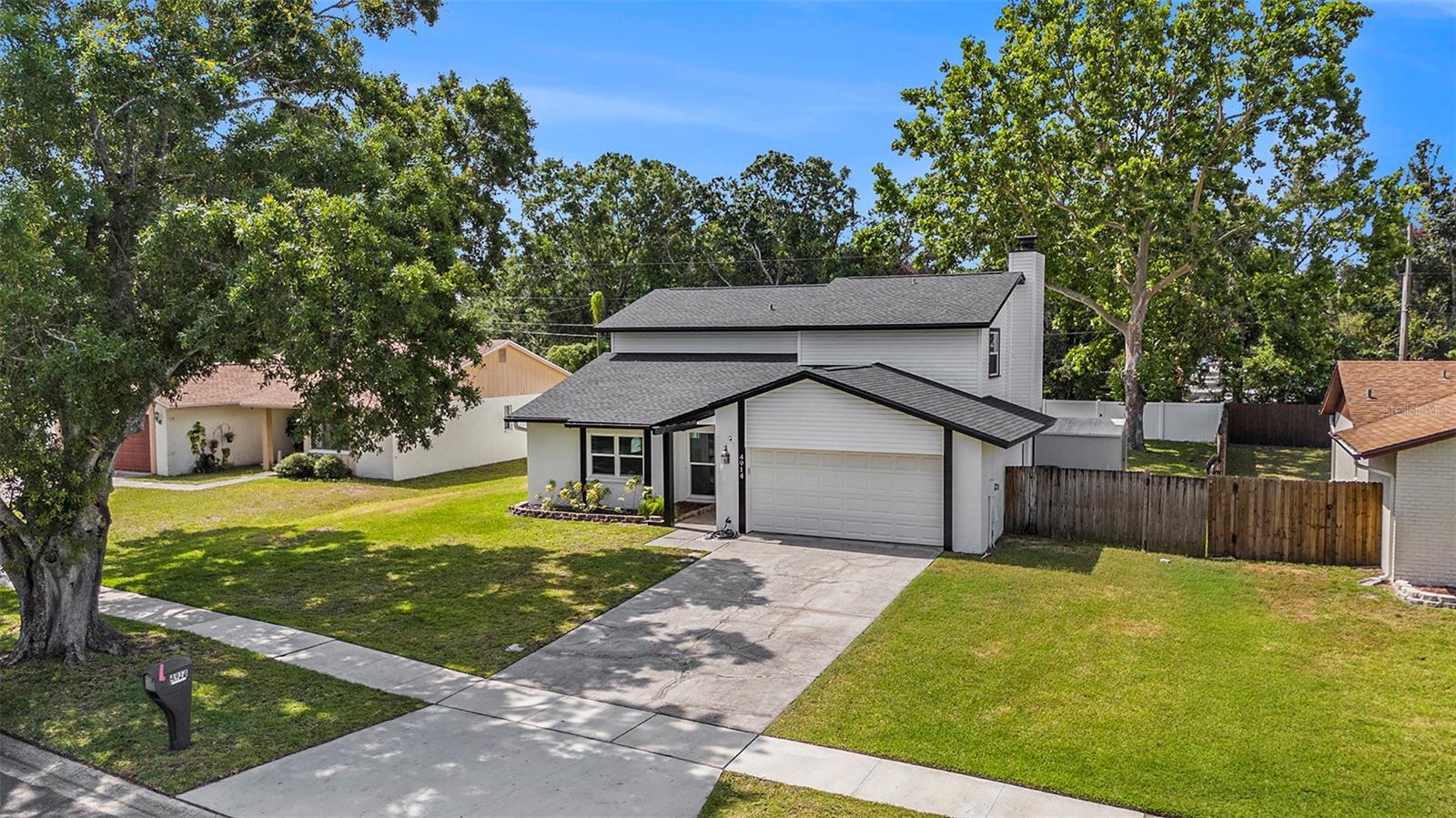 Image 30 of 33 For 4914 Country Hills Drive