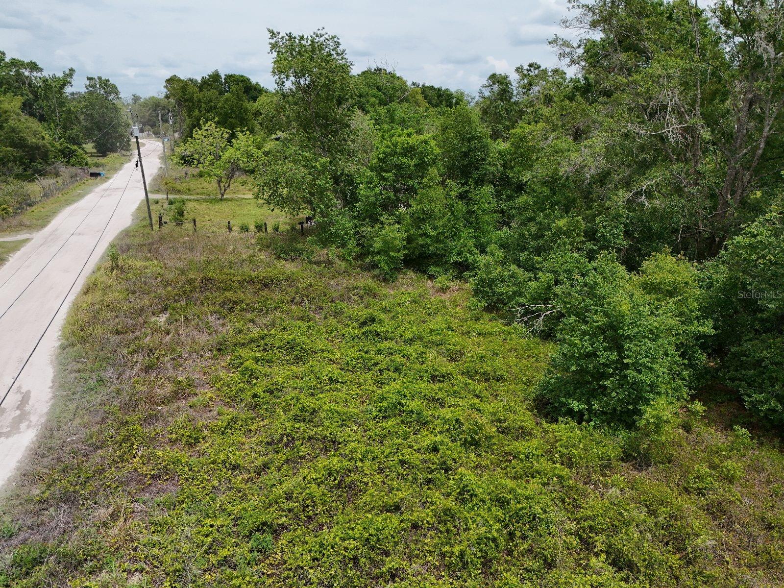 Image 9 of 9 For Valencia Drive
