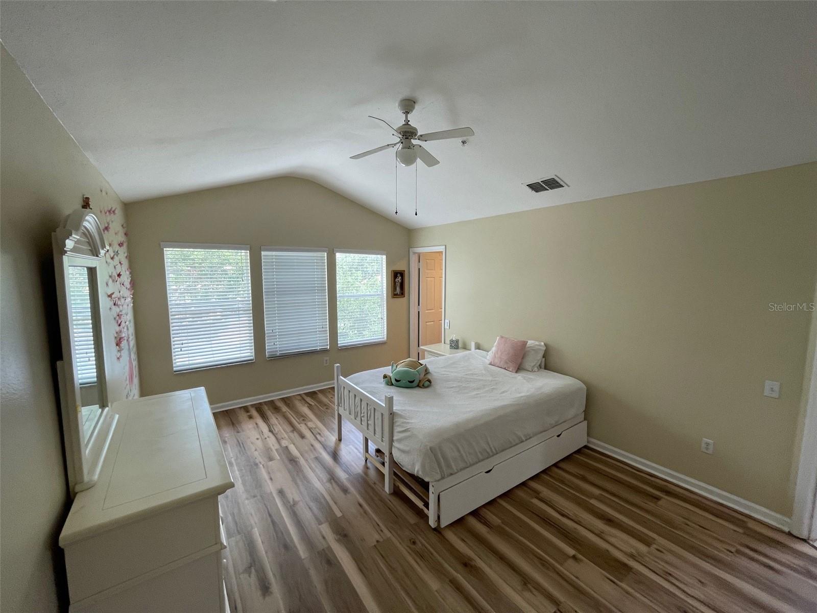 Image 5 of 66 For 6059 Twain Street 108