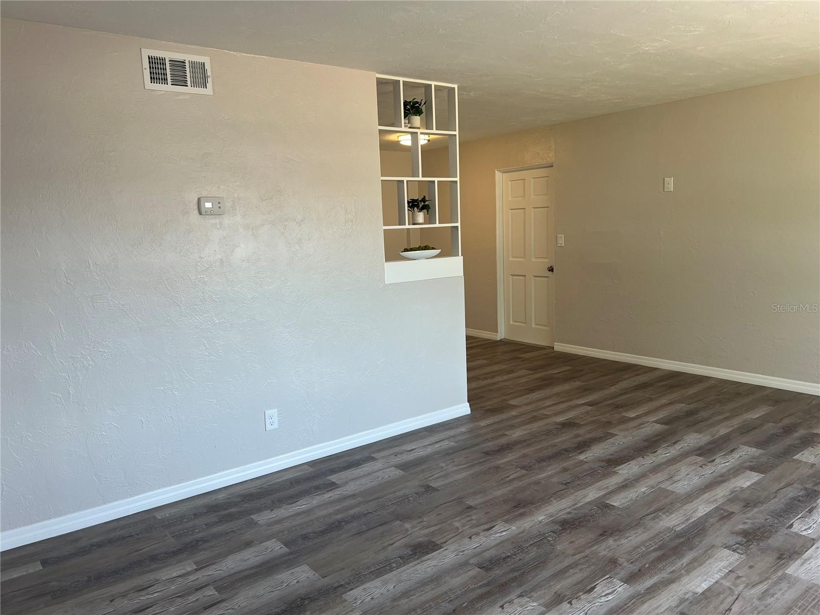 Image 3 of 19 For 5660 86th Avenue