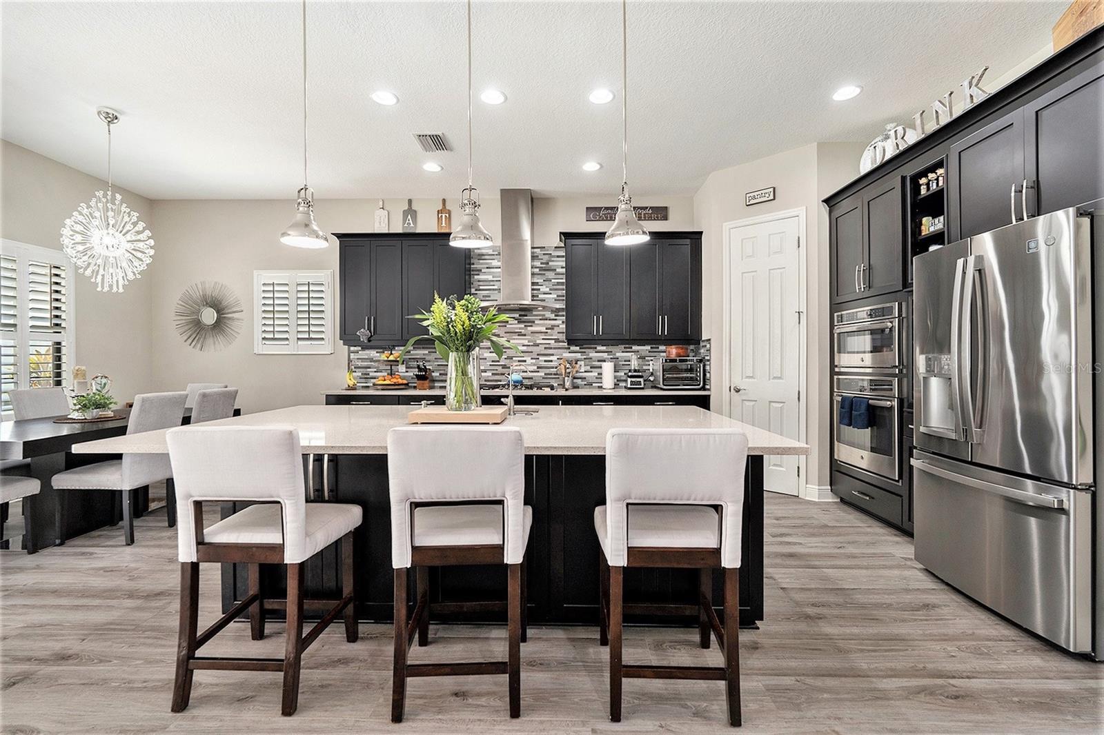 Image 13 of 39 For 2608 Calvano Drive